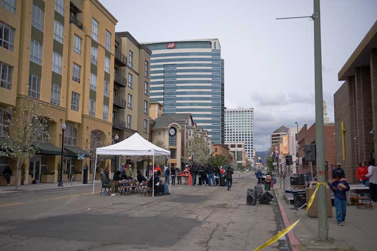 Condominiums on sale in downtown Oakland