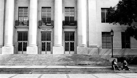 Sproul Hall, Berkeley