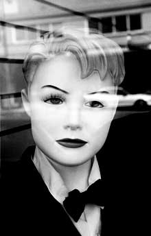 Store window manequin in Berkeley
